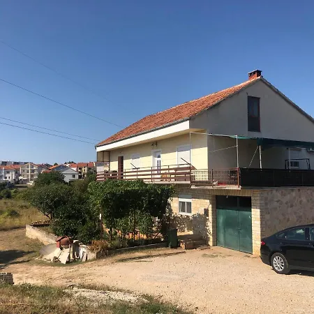 Apartman Ana * Zára