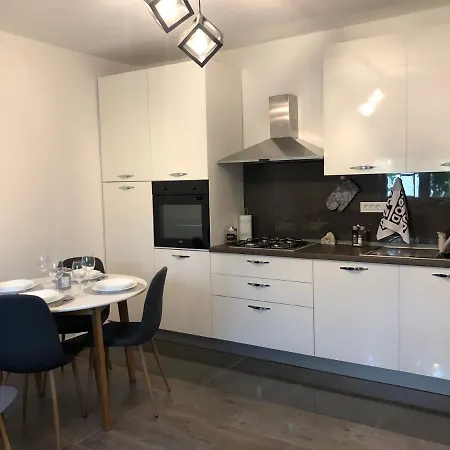 Apartman Ana Apartman Zára